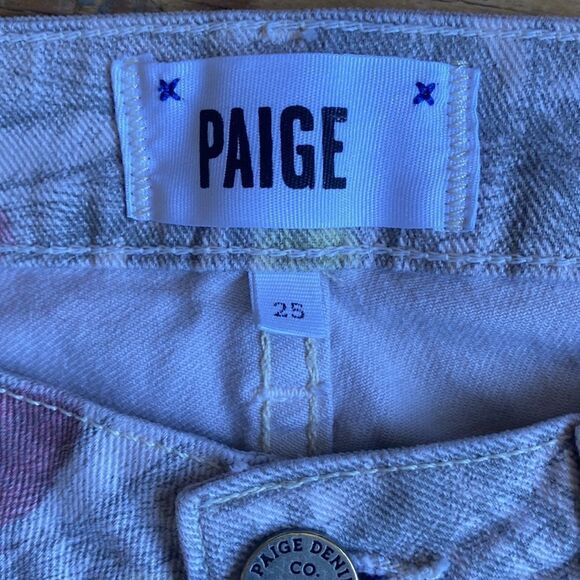 Paige Feather Short Jean Shorts - Picture 4 of 9